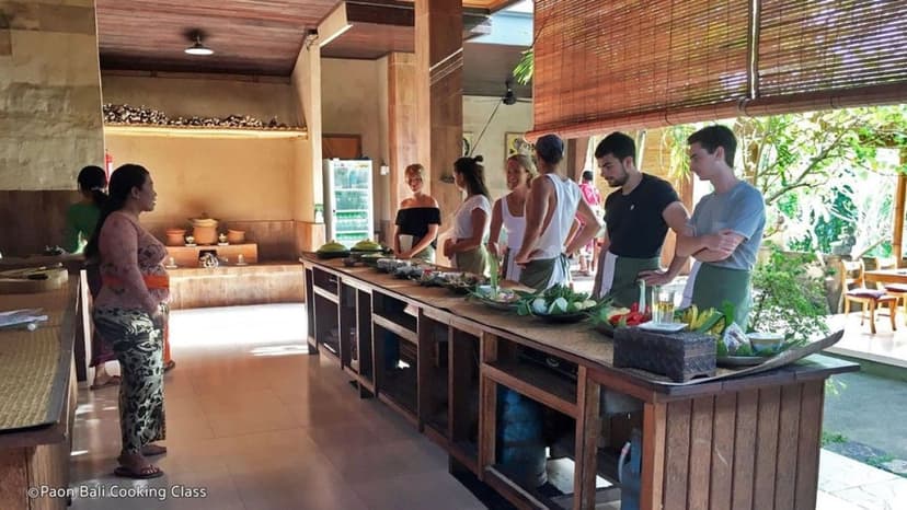 Ubud Balinese Cooking Class with Market Tour & Rice Field Walk 2