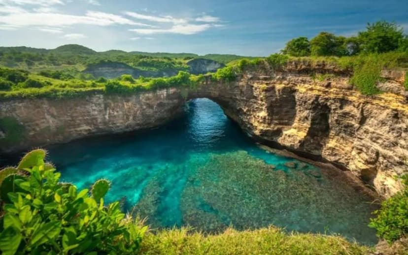 Bali Nusa Penida Manta Point Snorkeling & West Island Tour 4