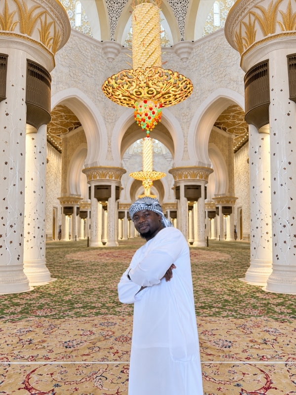 Abu Dhabi Grand Mosque and Qasr Al Watan Private Tour from Dubai 2