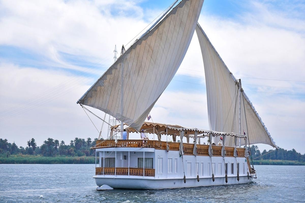 8 Day Egypt Dahabiya Nile Cruise & Hurghada Red Sea Holiday 1