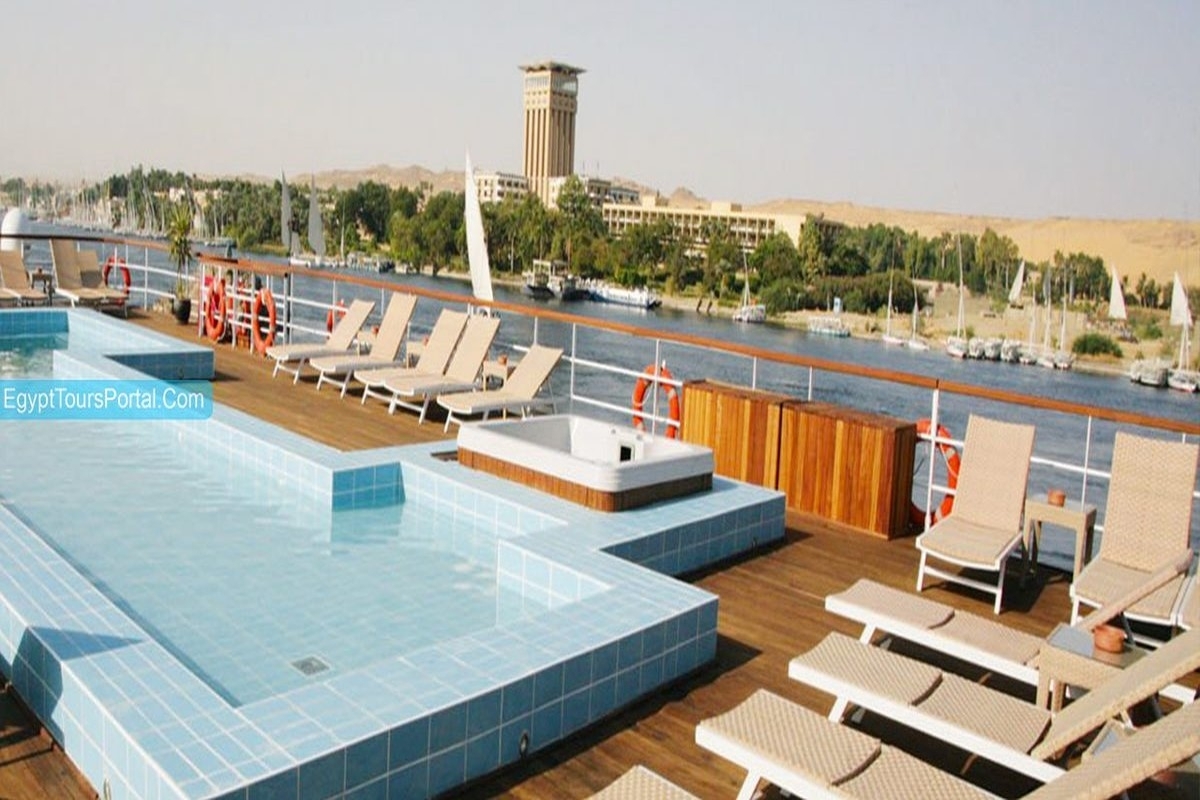 5-Day Mövenpick Royal Lily Nile Cruise: Luxor to Aswan 1