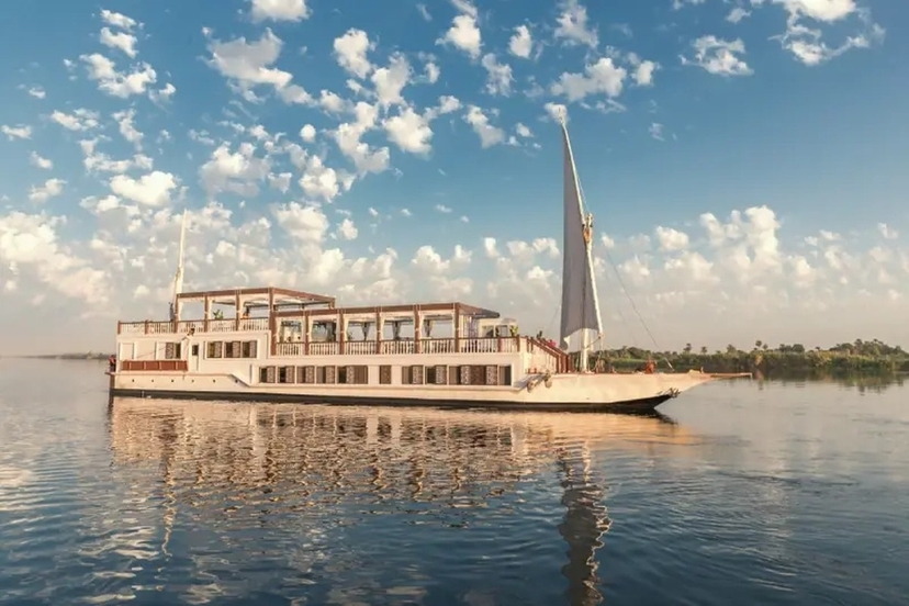 5-Day Mövenpick Royal Lily Nile Cruise: Luxor to Aswan 4