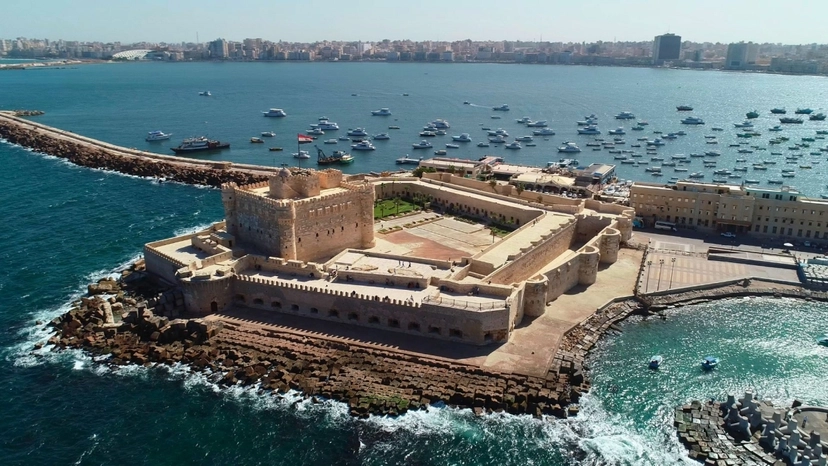 Alexandria Private Day Trip from Cairo: Catacombs, Qaitbay & Library 2