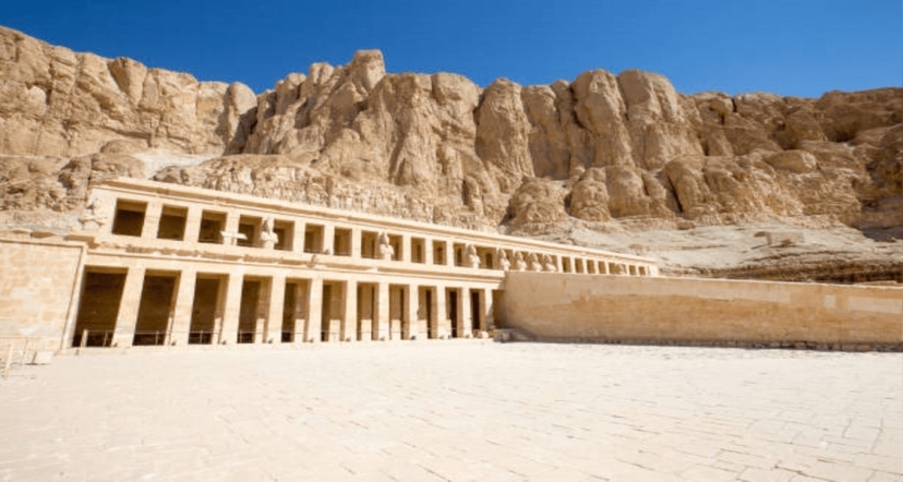 4-Day Private Deluxe Nile Cruise Aswan to Luxor: MS Esplanade 4