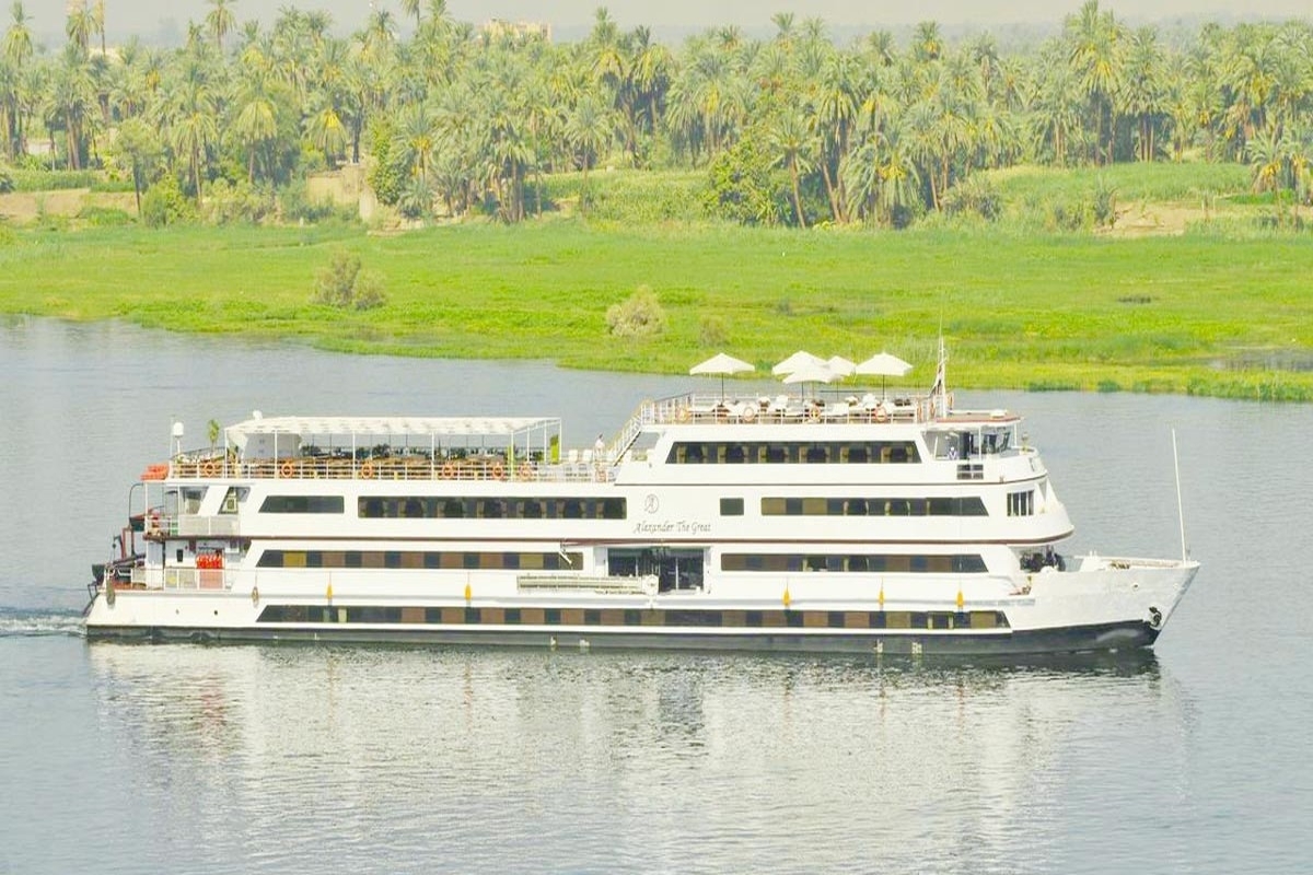 5-Day Private Luxury Nile Cruise Luxor to Aswan: Alexander the Great 1