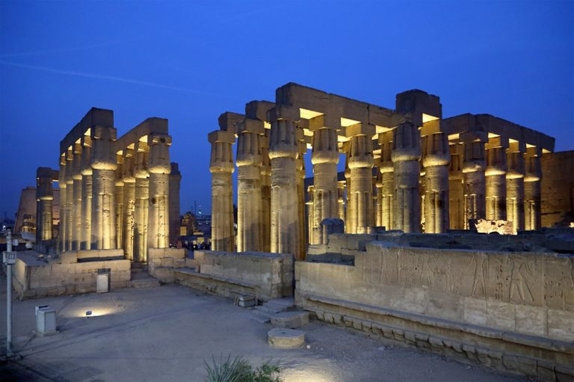 4-Day Private 5-Star Nile Cruise Aswan to Luxor: MS Radamis II 4