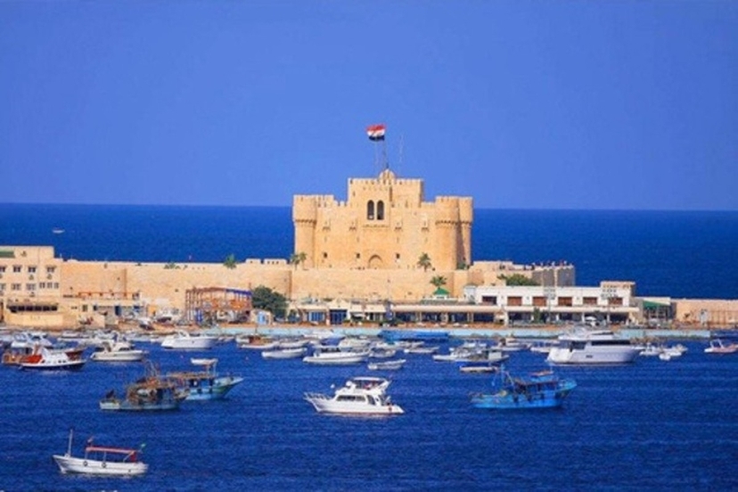 Full-Day Private Alexandria Tour from Cairo by Car with Seafood Lunch 3
