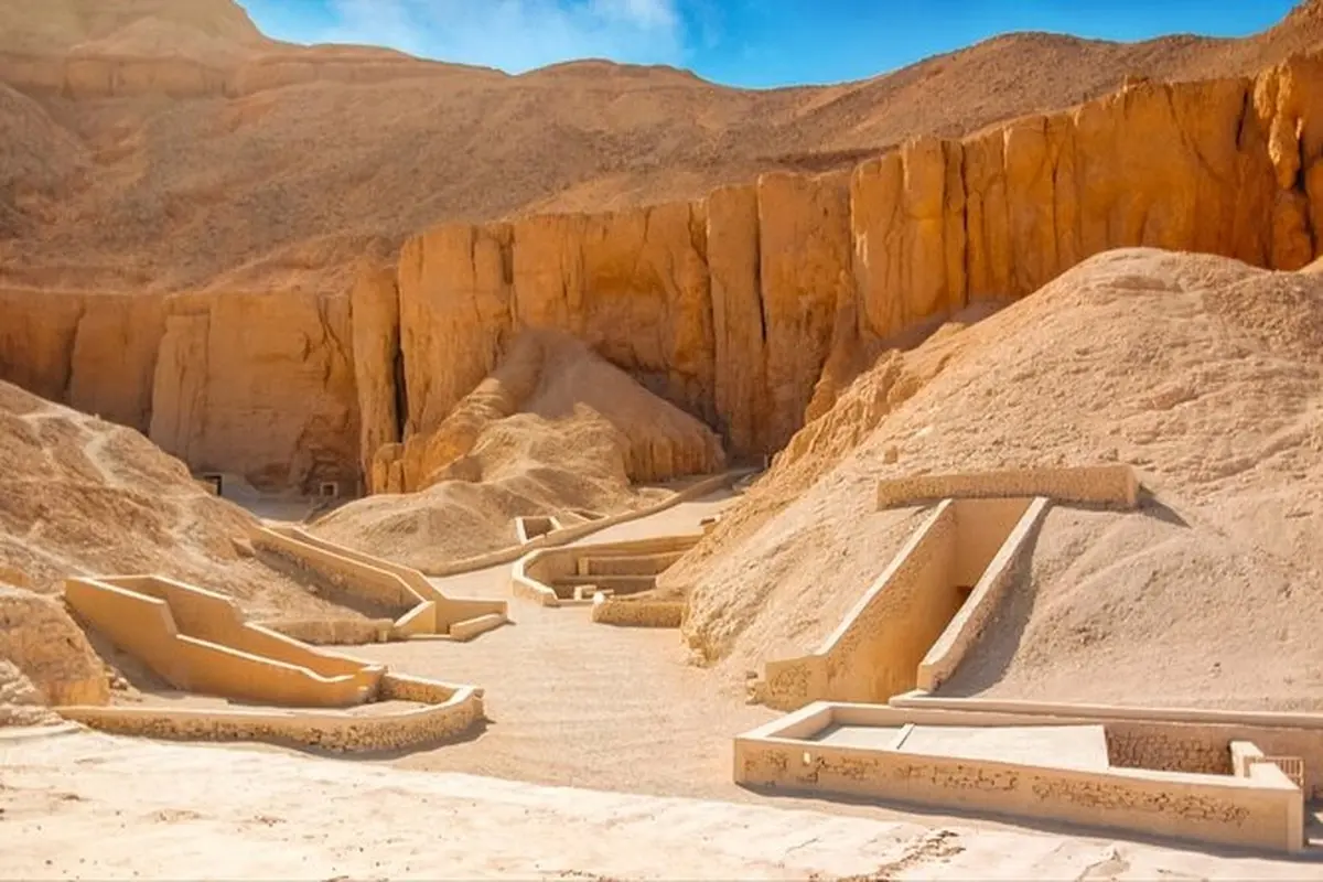 Private Luxor West Bank Tour: Valley of Kings, Queens & Hatshepsut Private Luxor West Bank Tour: Valley of Kings, Queens & Hatshepsut