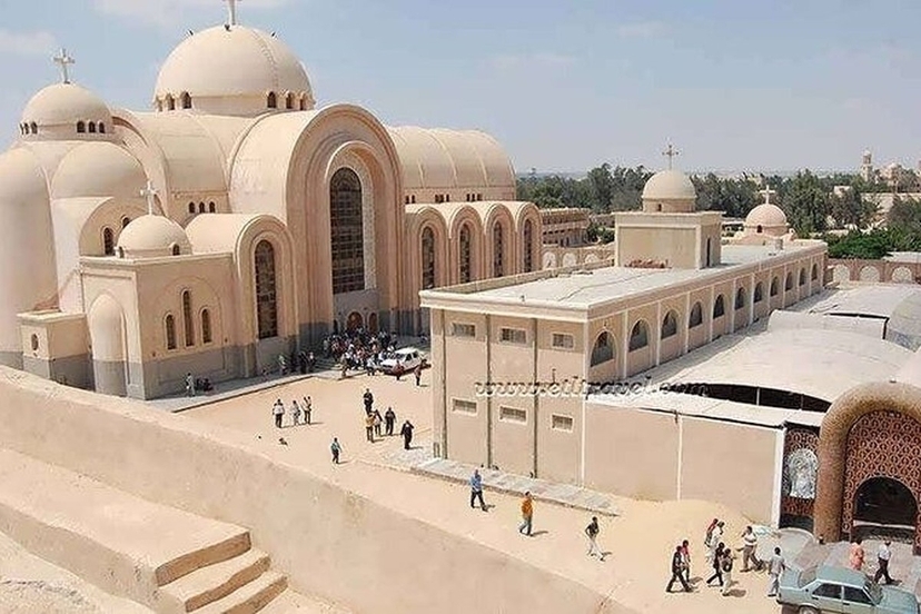 Full-Day Private Islamic & Coptic Christian Cairo Heritage Tour 3
