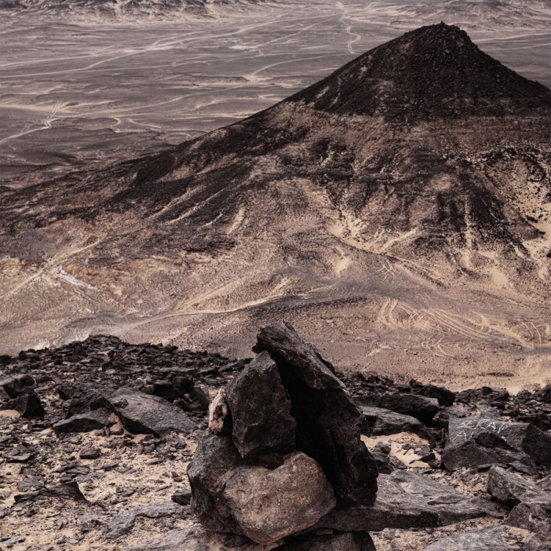 3 Days White Desert & Farafra & Bahariya Oasis Tour 2