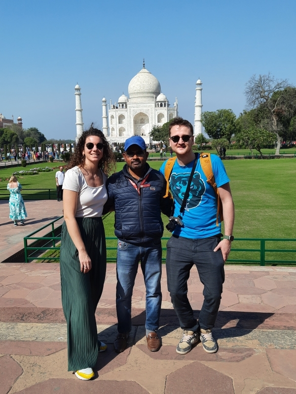 Private Luxury Same Day Taj Mahal & Agra Fort Tour from Delhi 2