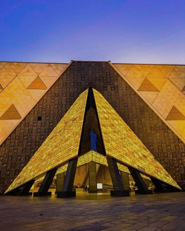Exclusive Private Day Tour to Giza Pyramids and Grand Egyptian Museum 4