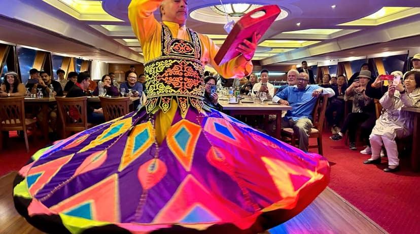 Cairo Nile Dinner Cruise with Belly Dance, Tanoura and Folklore Show 2