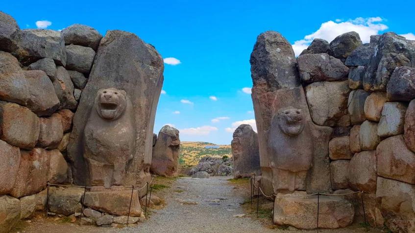 Daily Hattusa & Yazılıkaya Hittite Ruins Tour from Cappadocia (Lunch Included) Daily Hattusa & Yazılıkaya Hittite Ruins Tour from Cappadocia (Lunch Included)