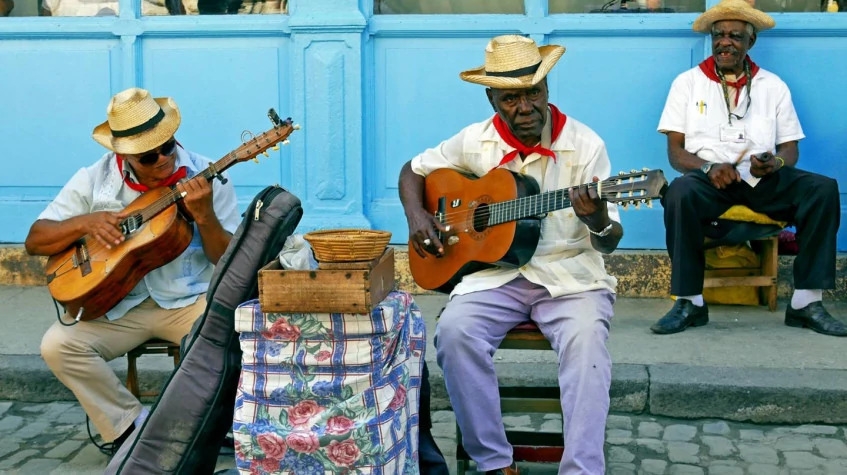 10 Days Relaxed Through Havana West & Central Cuba 1