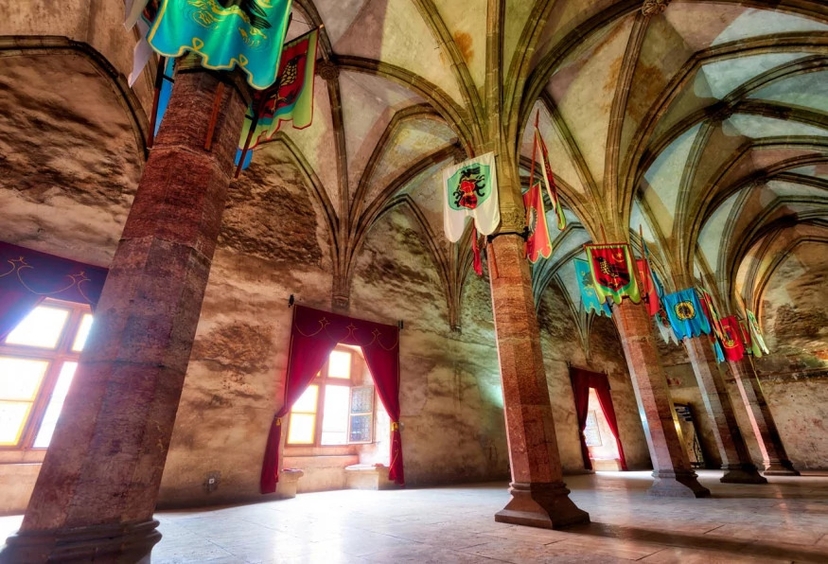 Tour to Corvin Castle in Hunedoara & Alba Iulia 4