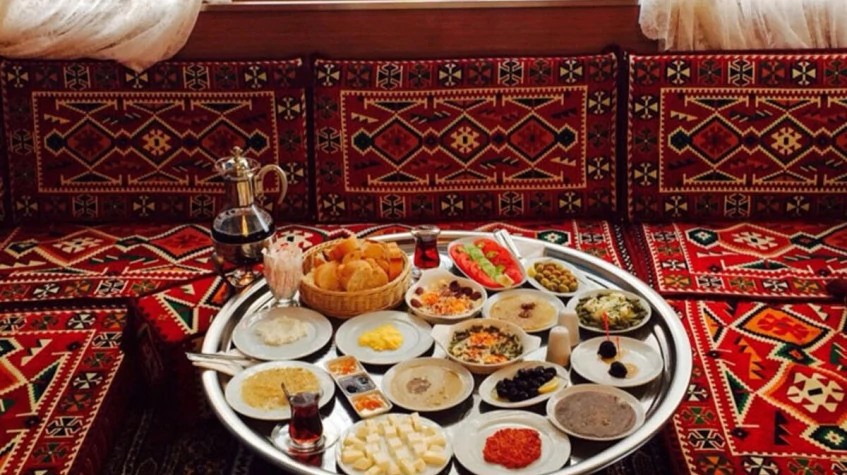 4 Days Van City & Cooking Tour 1