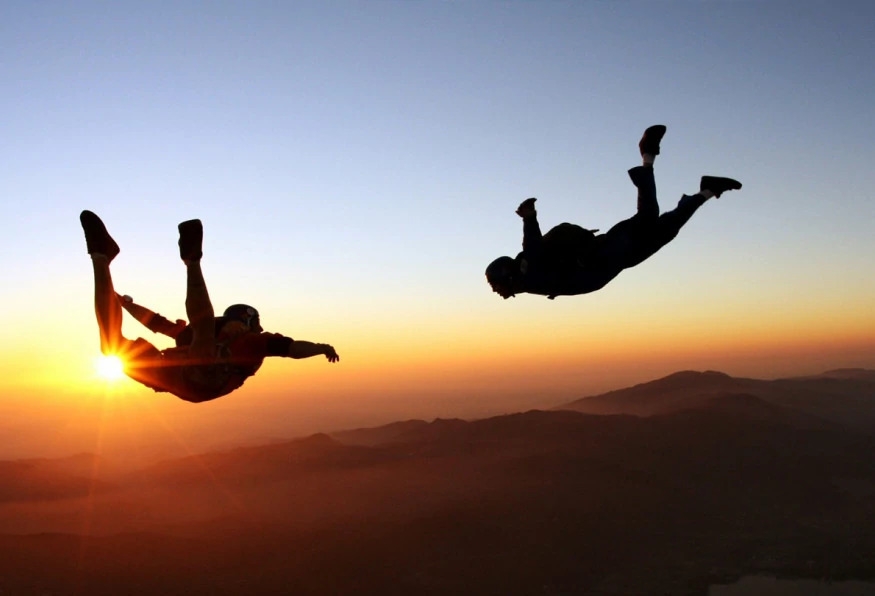 Kusadasi Skydiving Tour 1