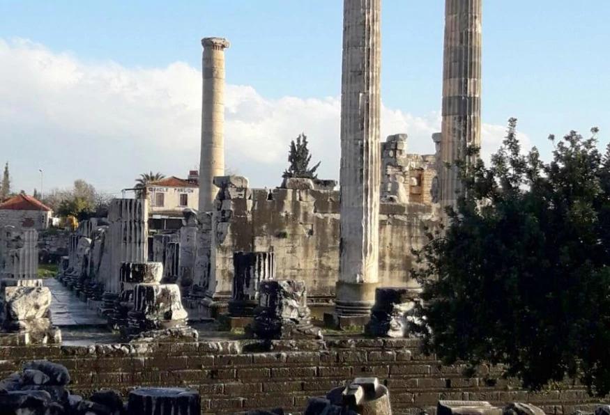 Daily Didyma – Miletos – Priene Tour from Selcuk Daily Didyma – Miletos – Priene Tour from Selcuk