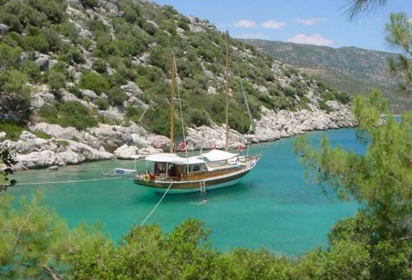 Daily Boat Cruise Gokova 2