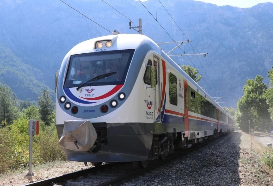 14 Days Highlights of Turkey by Train Tour 1