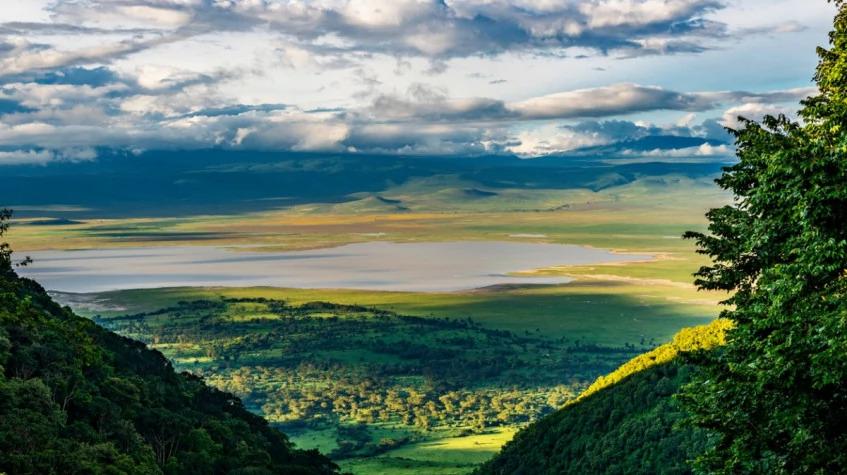 4 Days Iconic Ngorongoro Crater 4 Days Iconic Ngorongoro Crater