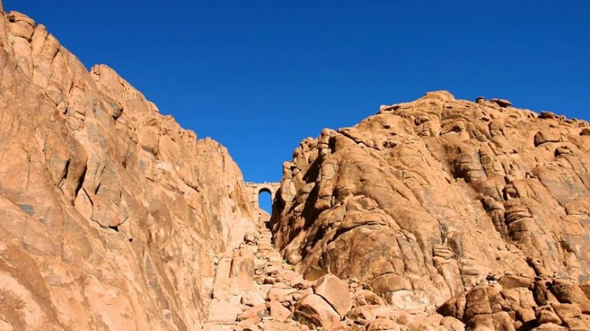 Sharm El Sheik Vacation With Mount Sinai Tour 1