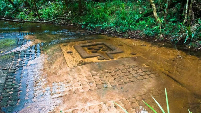 Phnom Kulen, 1000 Linga River and Waterfall 3