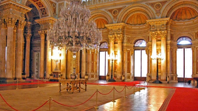 Daily Dolmabahce Palace Tour in Istanbul – Explore Ottoman Heritage 3