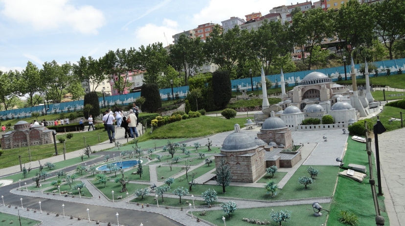 Miniaturk, Pierre Loti Hill & Cevahir Mall Tour – Istanbul Day Trip 2