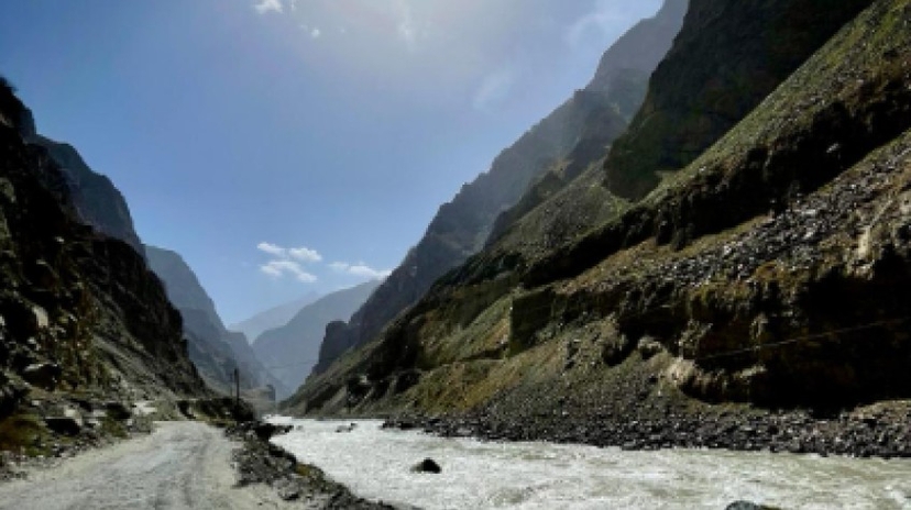 Pamir Highway Adventure 3
