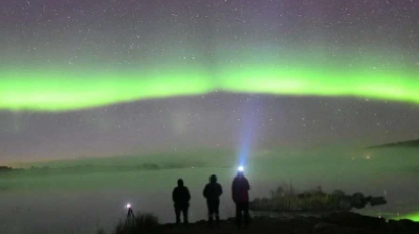 Hunting Northern Lights with Lappish Barbecue 3
