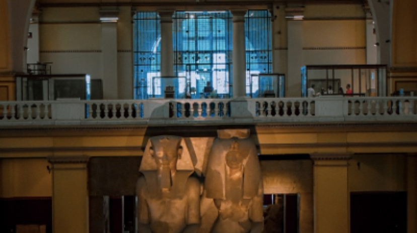 Full Day Private Guided Tour to Giza Pyramids and the Egyptian Museum 3