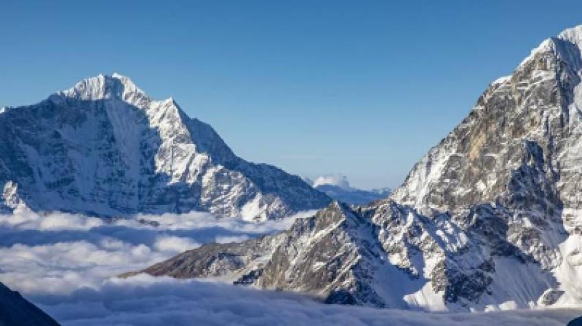 Everest Base Camp Trekking 14 Days Everest Base Camp Trekking 14 Days