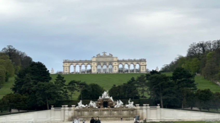 Vienna Summer Special With Prague, Salzburg, Budapest & Bratislava 1