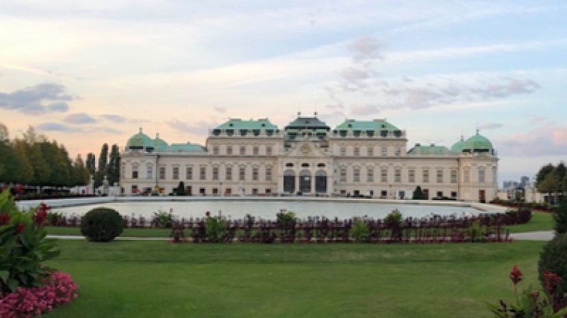 Vienna Summer Special With Prague, Salzburg, Budapest & Bratislava 2