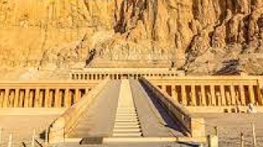 5 Days Trip to Luxor 2