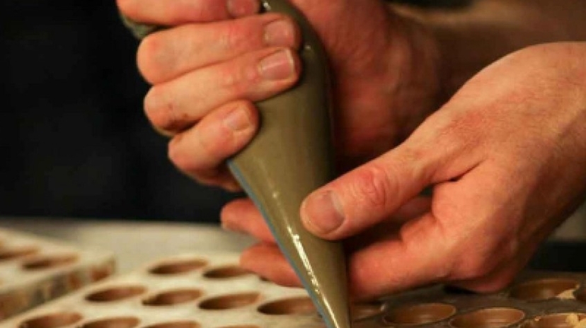 Brussels Chocolate Walking Tour and Workshop 4