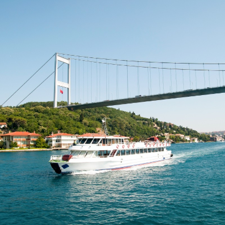 Deal Istanbul Bosphorus Sightseeing Cruises And Tour