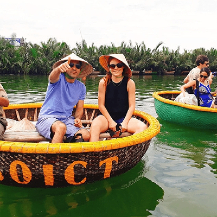 Morning Hoi An Eco Tour Basket Boat Racing Fishing in Cam Thanh Forest
