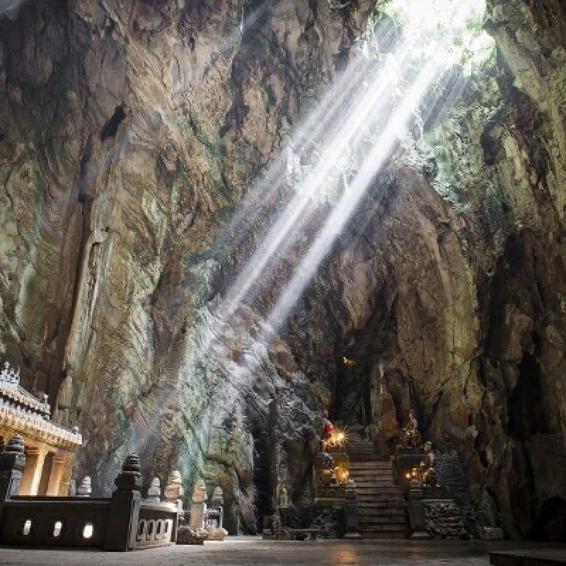 Explore Marble Mountains Am Phu Cave Morning Tour Hoi An to Da Nang 4