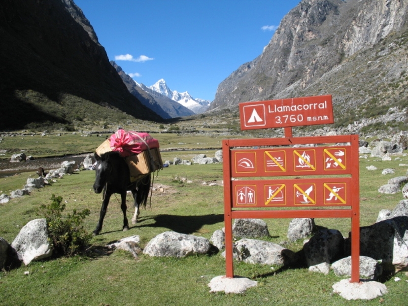 Santa Cruz Trek 4 days - Cordillera Blanca & Huascaran National Park 4