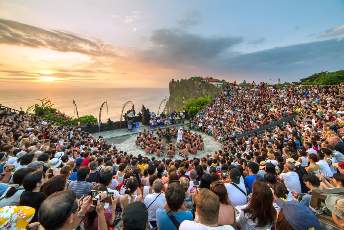 Uluwatu Temple & Kecak Fire Dance Show (Include All Tickets) 1