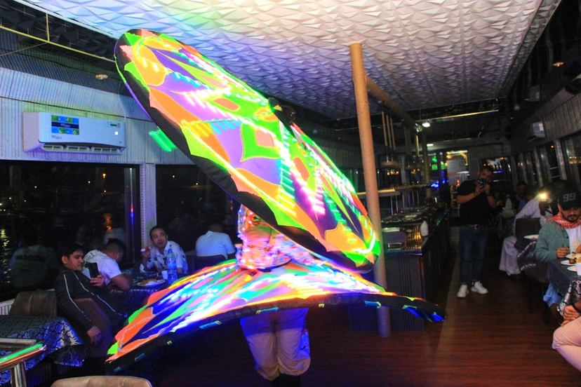 Luxury Burj Khalifa Dinner Cruise – 2 Hours 3