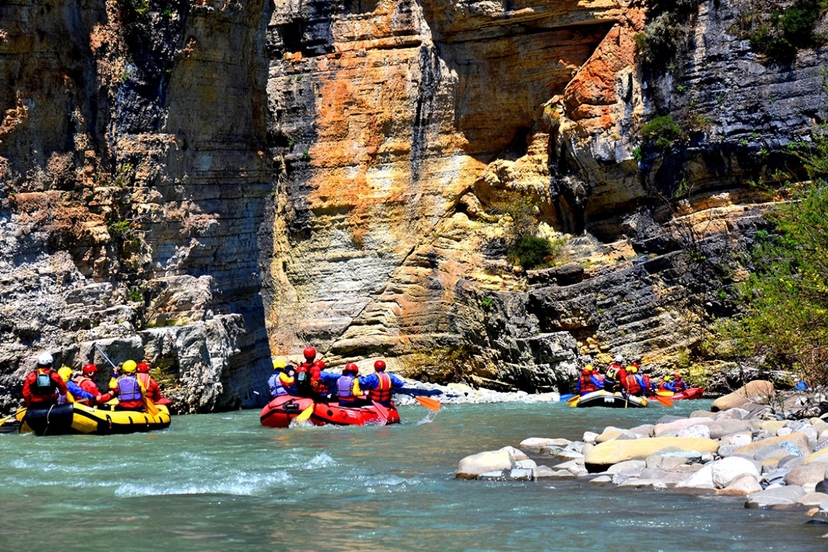 Osumi Canyon Rafting Tour | Full day 3