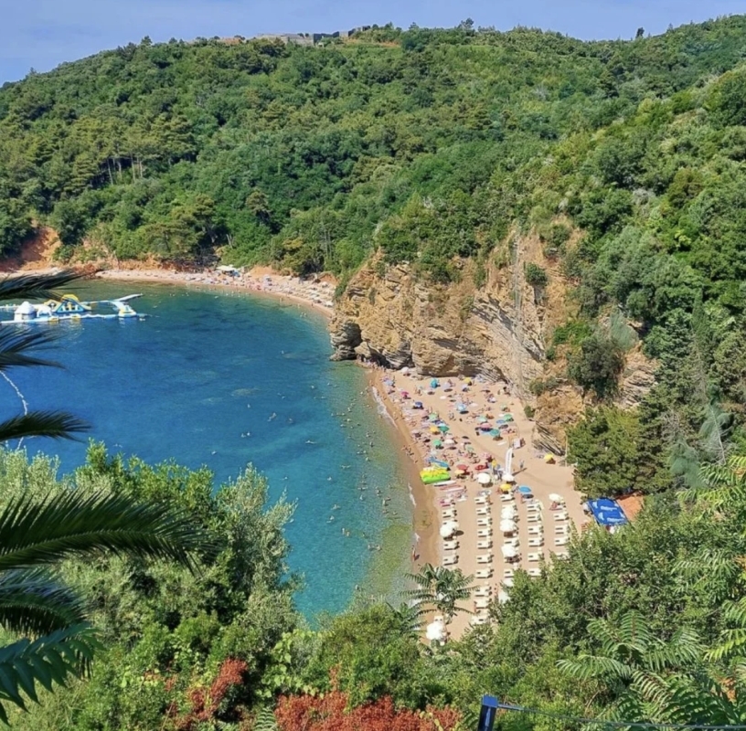Budva: Private 5 hour boat trip: Beach hopping tour 2