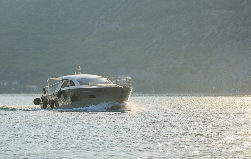 Your Private Yacht in Boka Bay 2