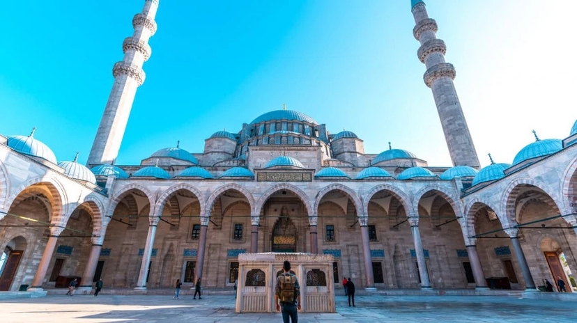 7 Days Deluxe Istanbul Tour With Raffles Hotel 3