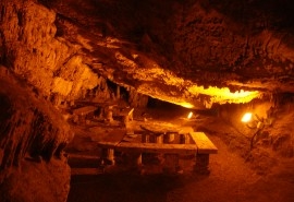 Fakilli Cave