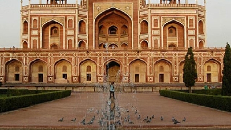 India's Top Selling 05 Night 06 Days Golden Triangle Tour
